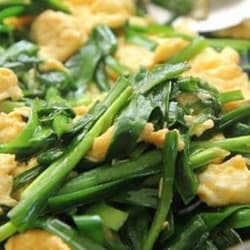 Tumis Daun Bawang Telur