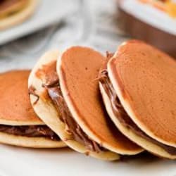 Kue Dorayaki Doraemon