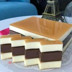Puding Lapis Surabaya