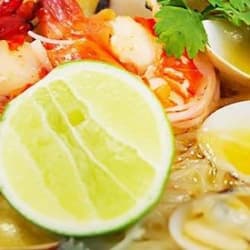 Sup Bihun Udang Kerang Kuah Santan