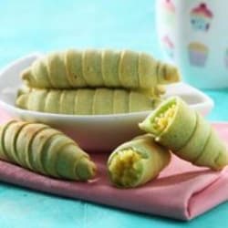 Molen Pandan Isi Kacang Hijau