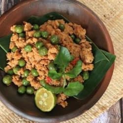Tumis Oncom Leunca Pedas