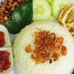 Nasi Uduk Rice Cooker