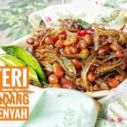 Teri Kacang Renyah