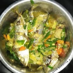 Ikan Kembung Cabe Warna Warni