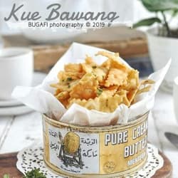 Kue Bawang