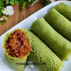 Kue Dadar Gulung