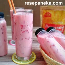 Es Jelly Strawberry Tea
