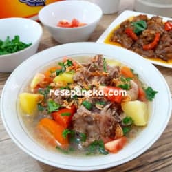 Sop Tulang Iga Sapi