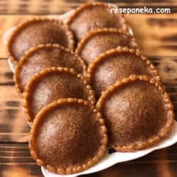 Kue Cucur
