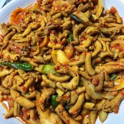 Usus Pedas Masak Kuning