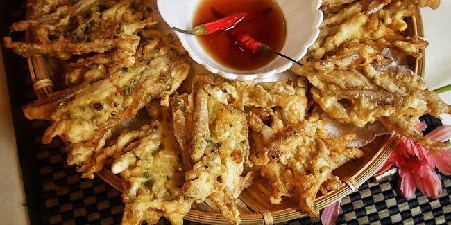Rempeyek Teri Goreng Krispi