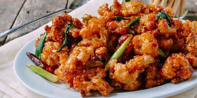 Kembang Kol Krispi dengan Saus Pedas Manis