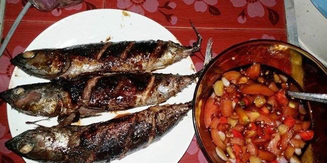 Ikan Tongkol Bakar Teflon dengan Sambal Kecap