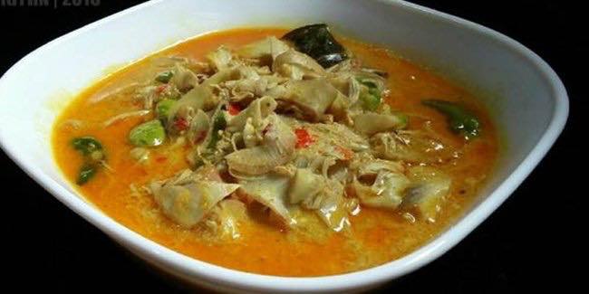 Gulai Jantung Pisang Pedas Gurih