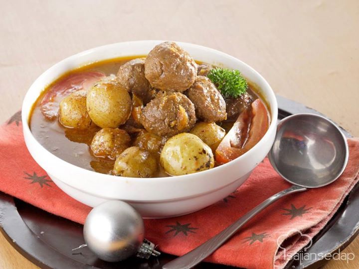 Bola Daging Kentang Saus Cokelat