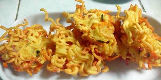 Gorengan Mie Instan