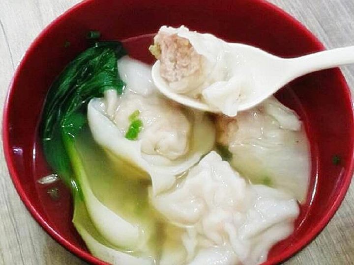 Pangsit Rebus Kuah Ayam