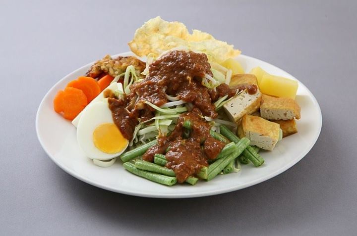 Gado-Gado Pelangi