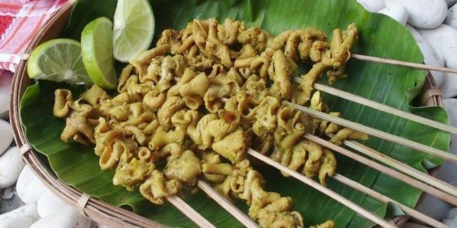 Sate Usus Goreng Bumbu Ketumbar