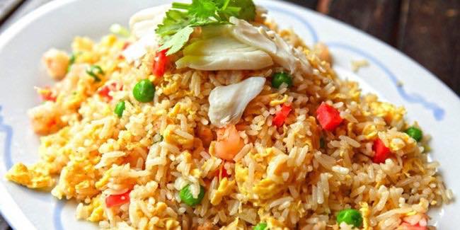 Nasi Goreng Kencur Ayam Suwir