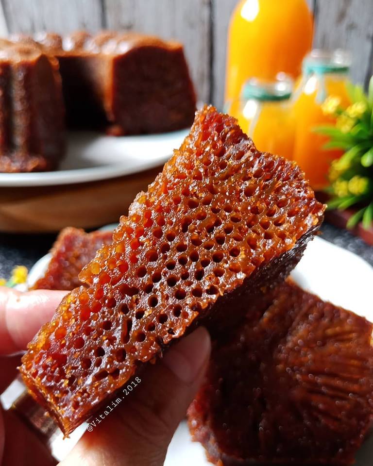 Bolu Karamel Sarang Semut