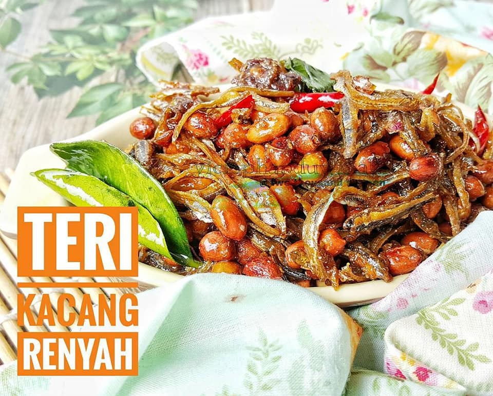 Teri Kacang Renyah