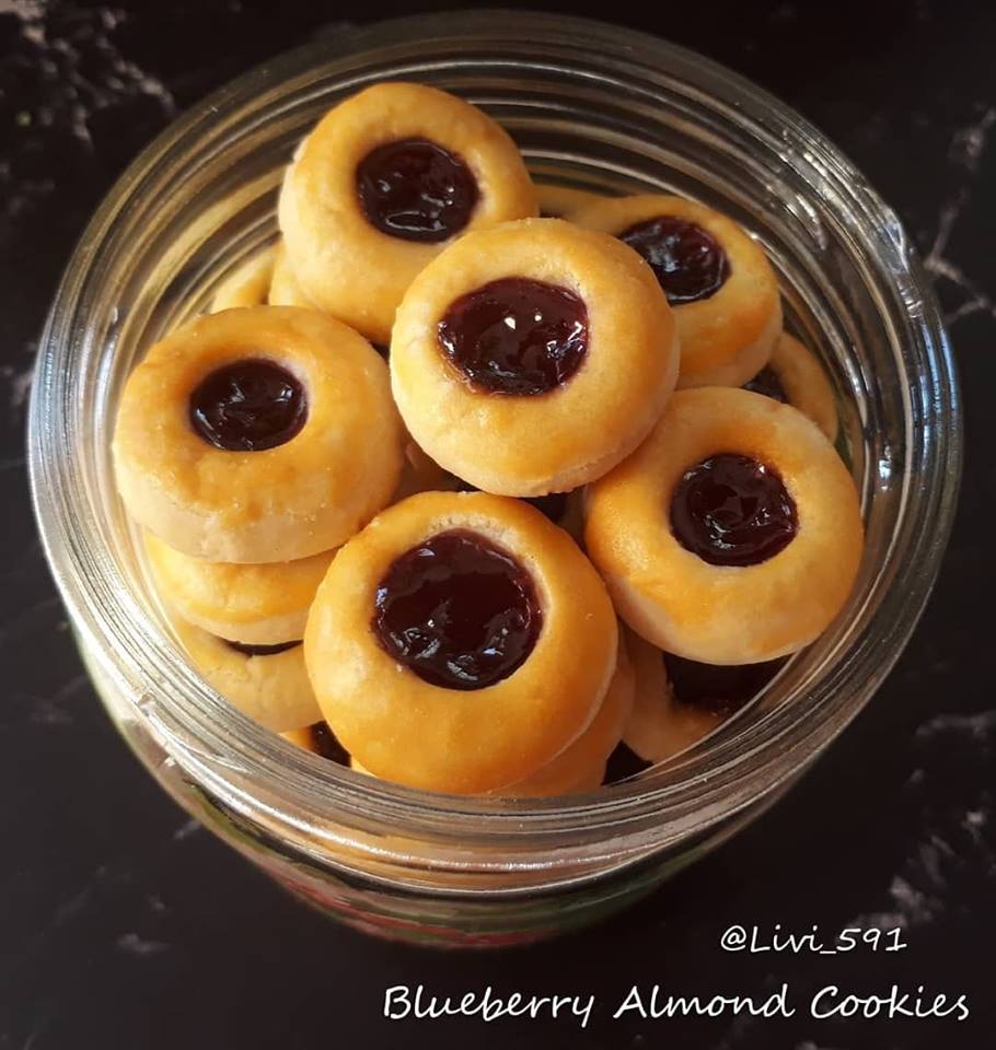 Blueberry Almond Cookies