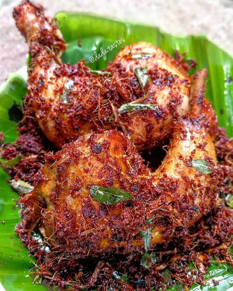 Ayam Goreng Berempah Ala Village Park Restaurant 