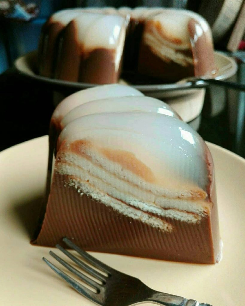Pudding Regal Alpukat Coklat