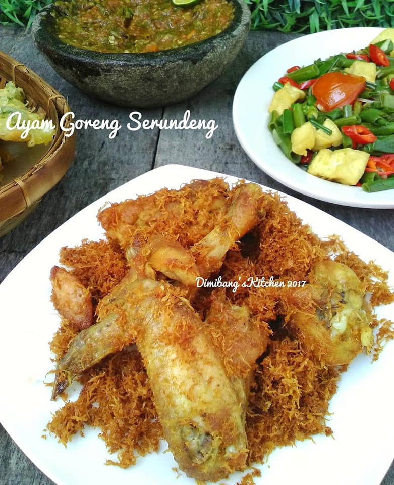 Ayam Goreng Serundeng