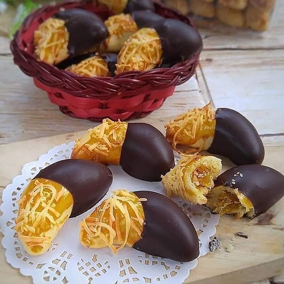 Nastar Cokelat Keju