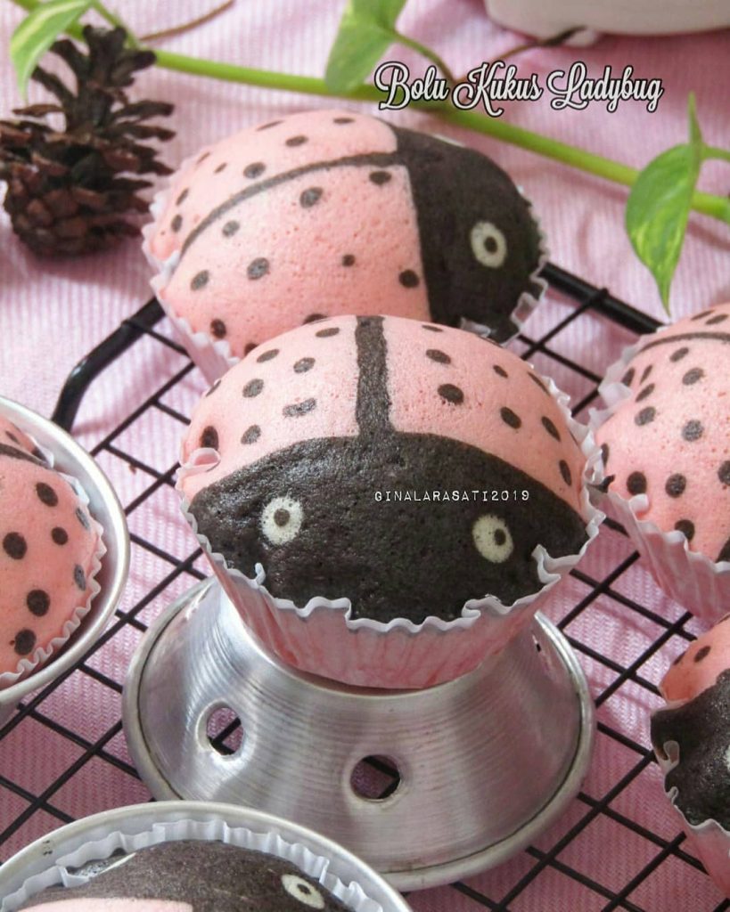 Bolu Kukus Karakter Ladybug/Ladybug Steamed Cupcake