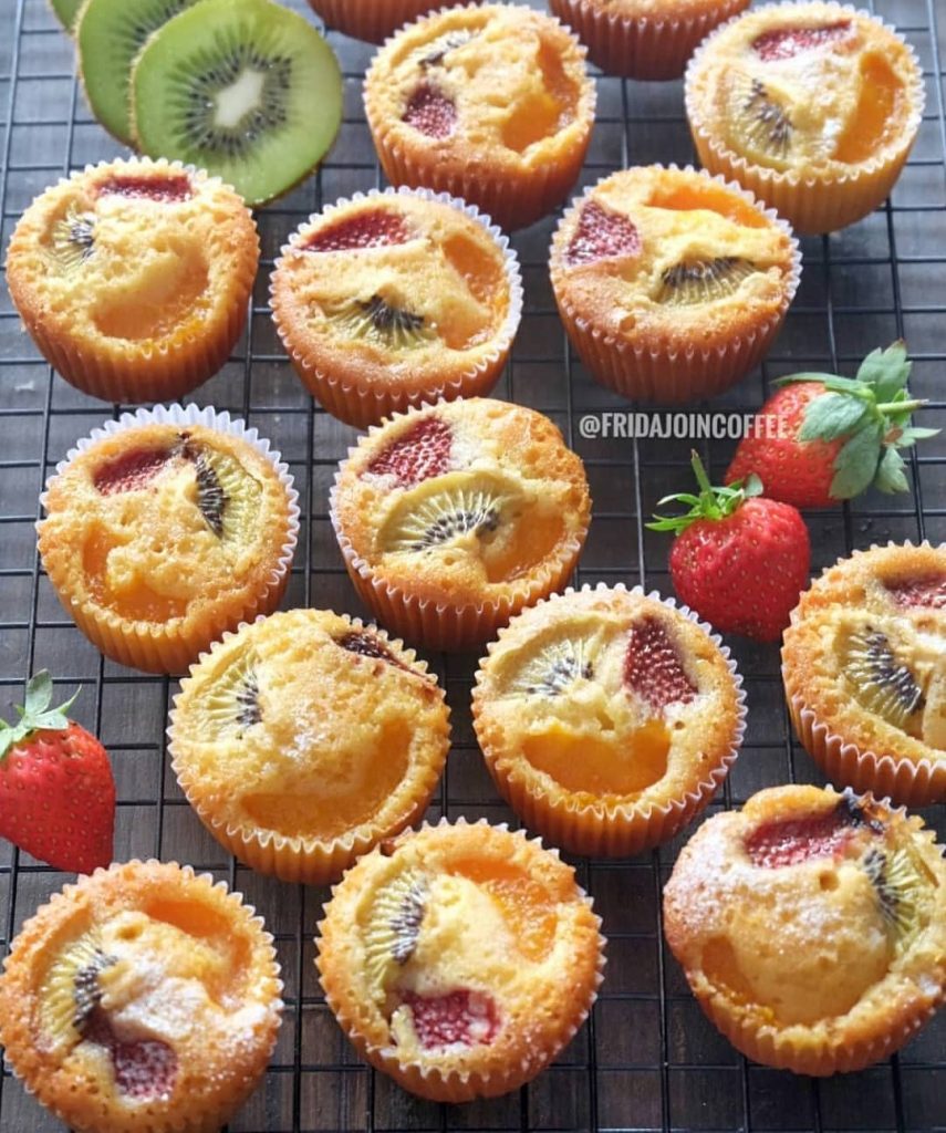 Fruit Pastry Cake