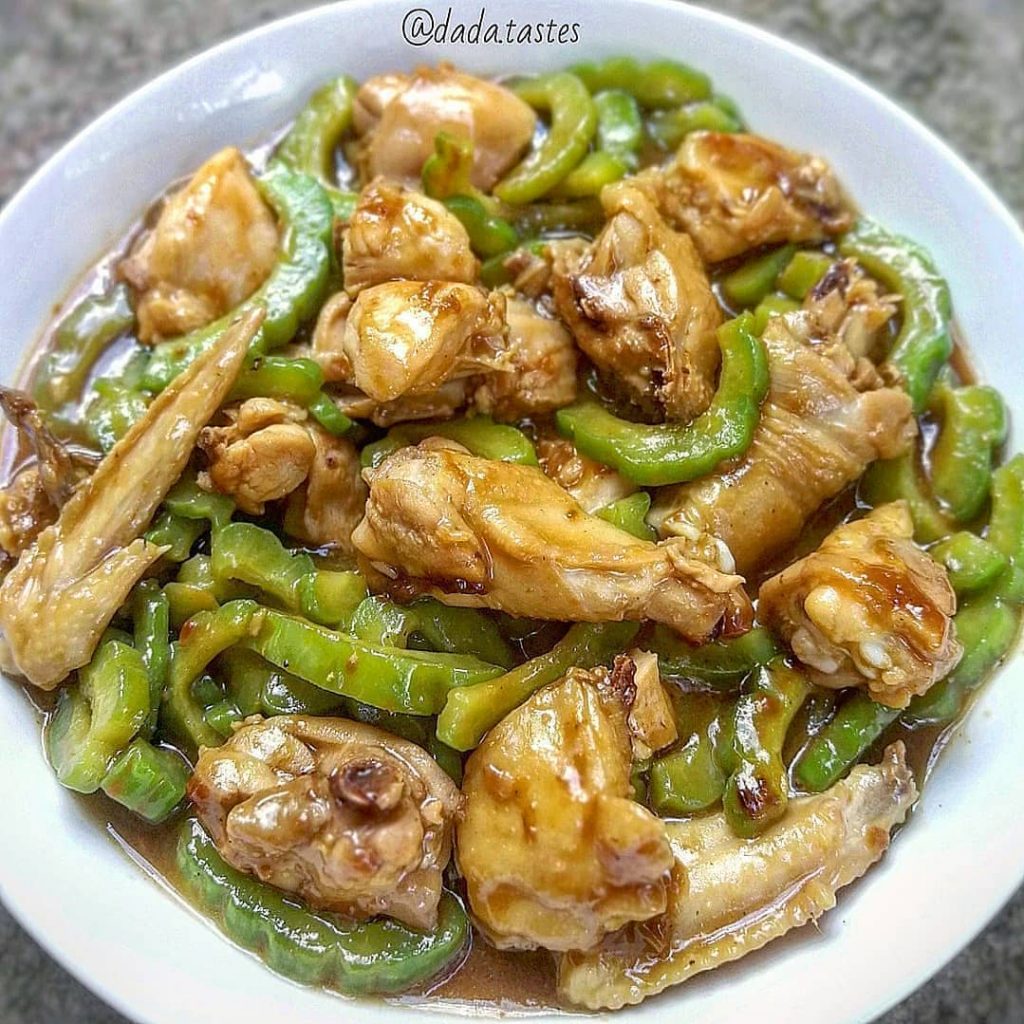 Ayam Tumis Pare