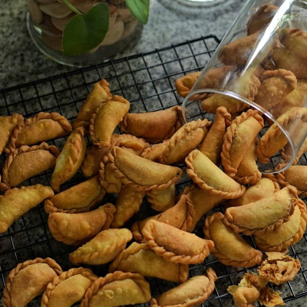 Pastel Keju Mini Isi Abon