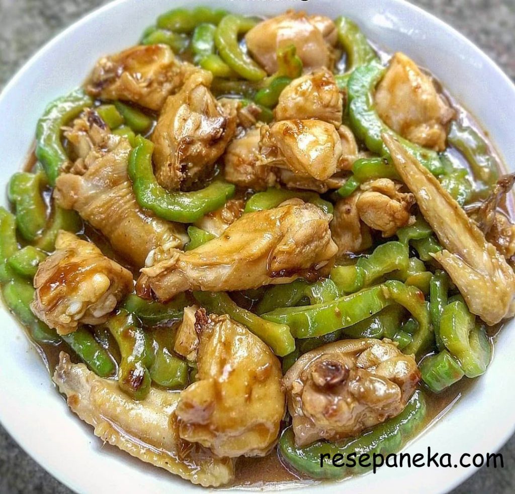 Ayam Tumis Pare