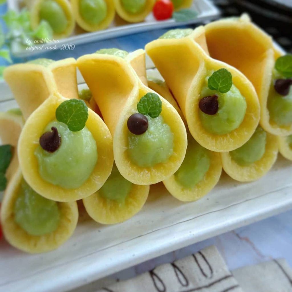 Kue Manja Cream Pandan