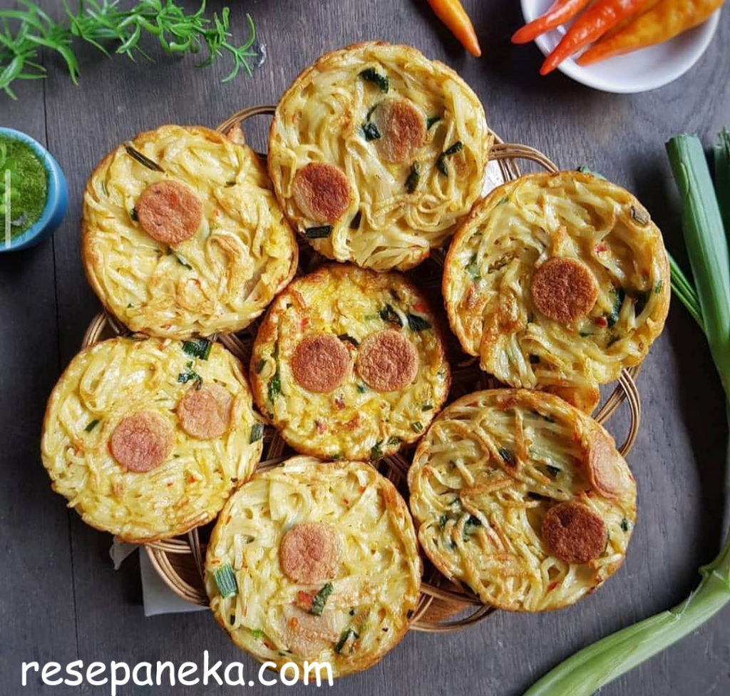 Martabak Mie Sosis Telur