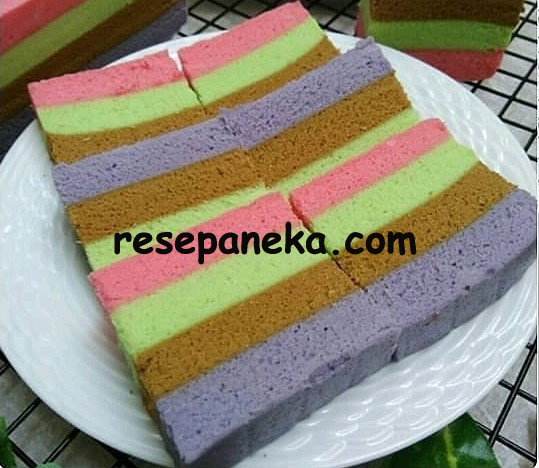 Bolu Kukus Putih Telur