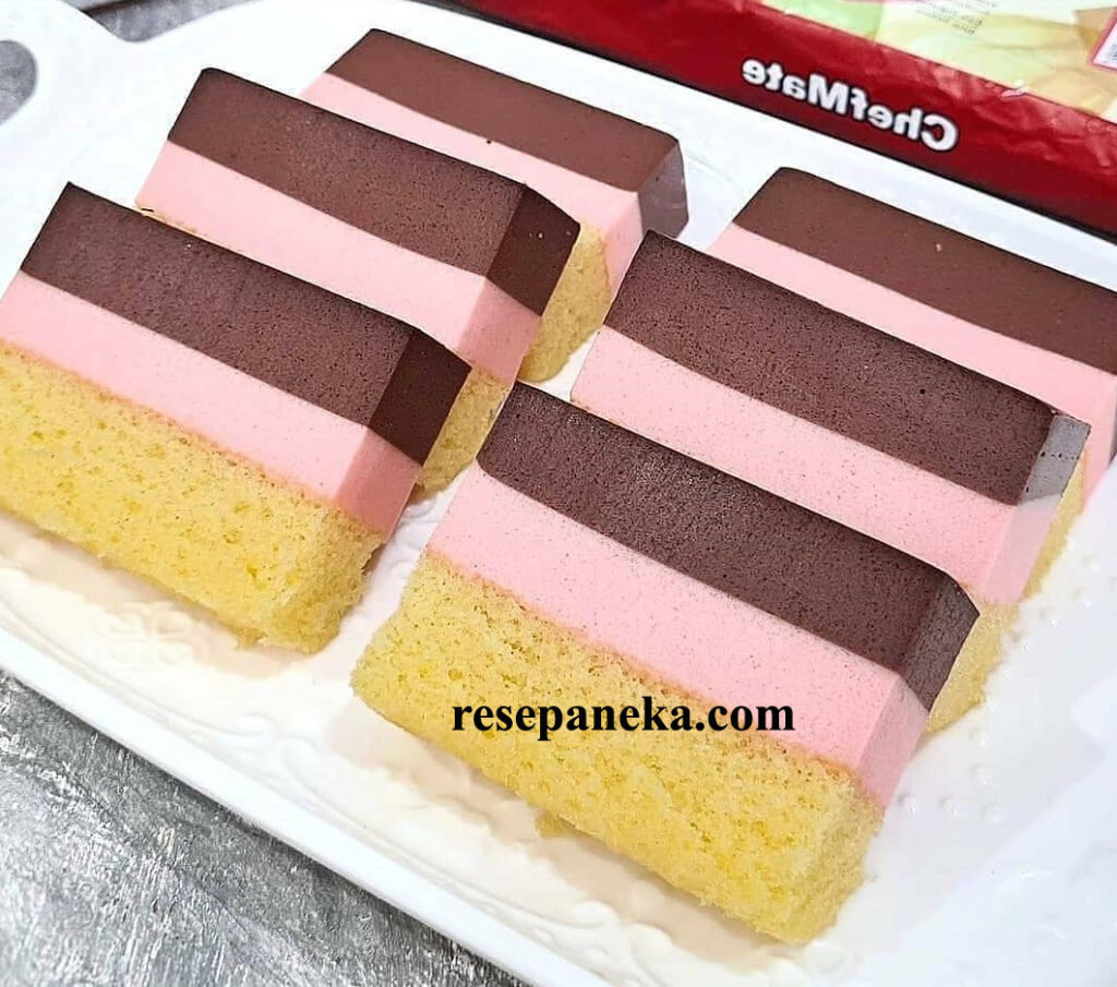 Chocolate Coffee Pudding Cake⁣⁣