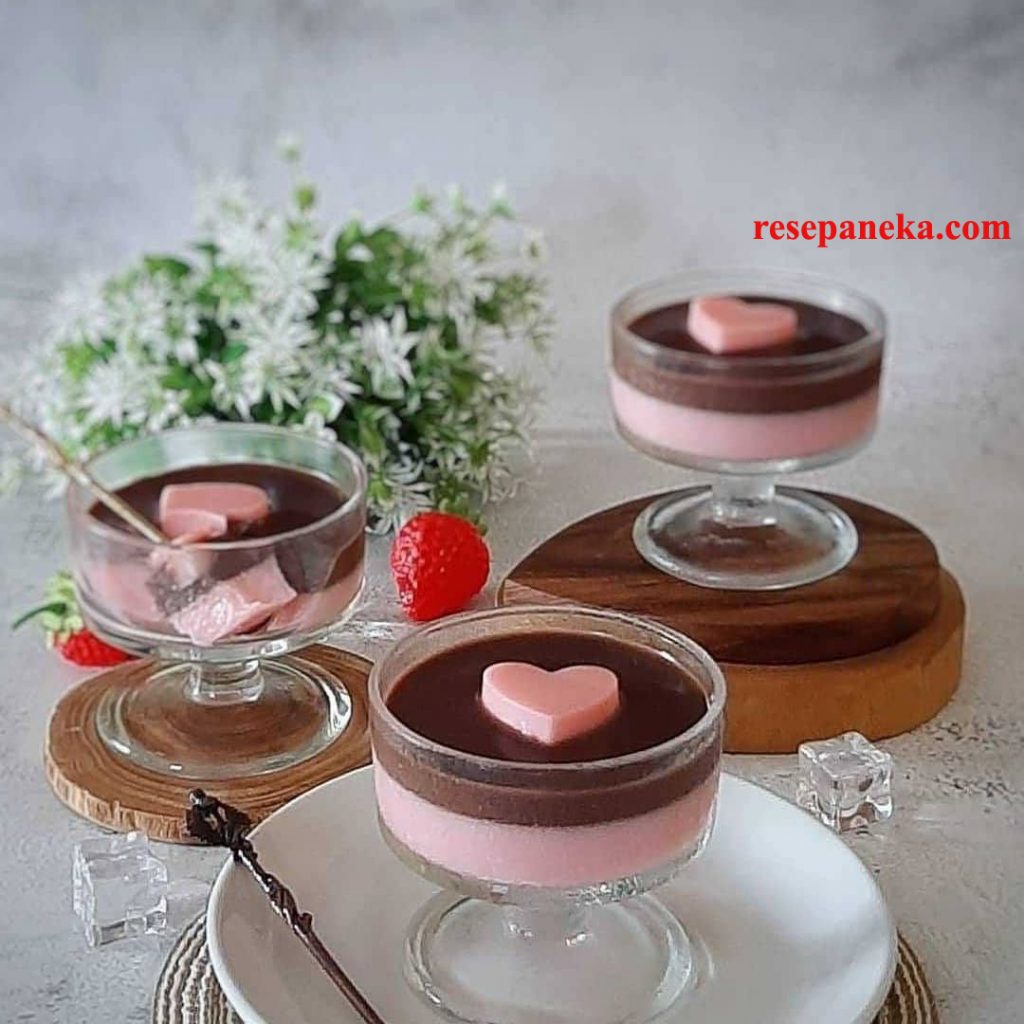 Strawberry Chocolate Pudding