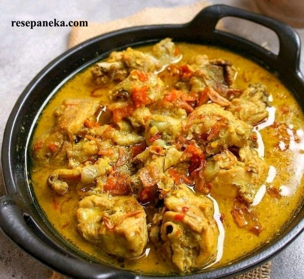 Kare Ayam Pedas