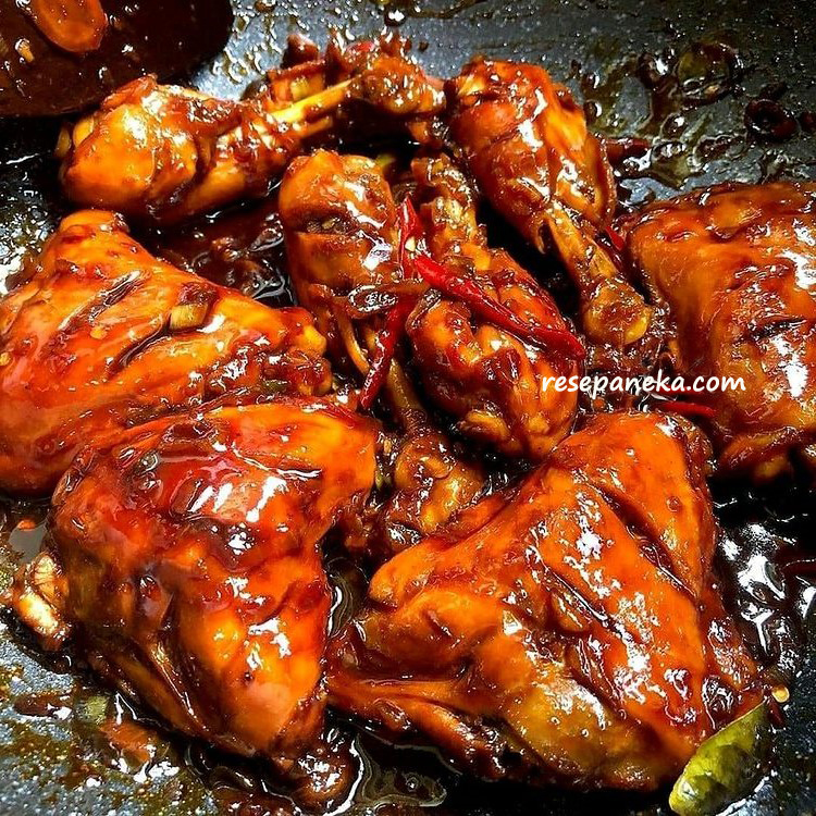 Ayam Kecap Manis Pedas